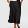 SELECTED SATIN MIDIKJOL Black Hot