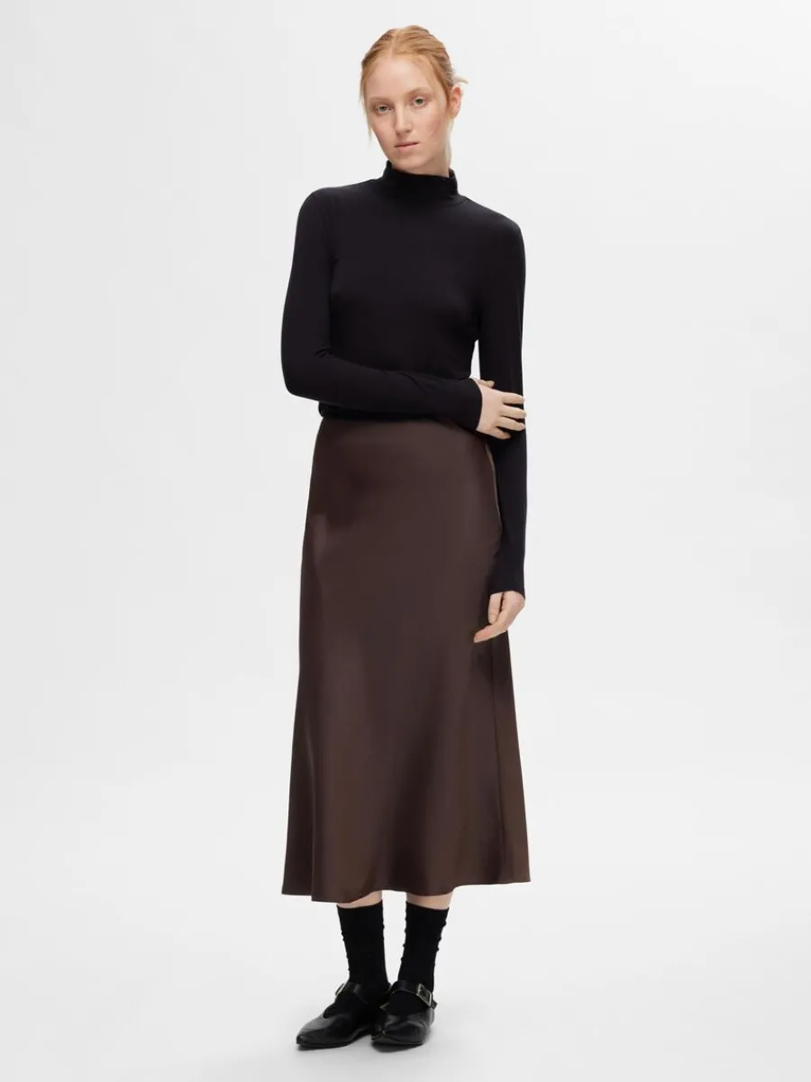 satin_midikjol_2-4.webp SELECTED SATIN MIDIKJOL Brown Sale