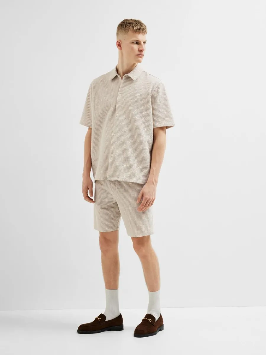seersucker_shorts_3-5.webp SELECTED SEERSUCKER SHORTS Beige Cheap