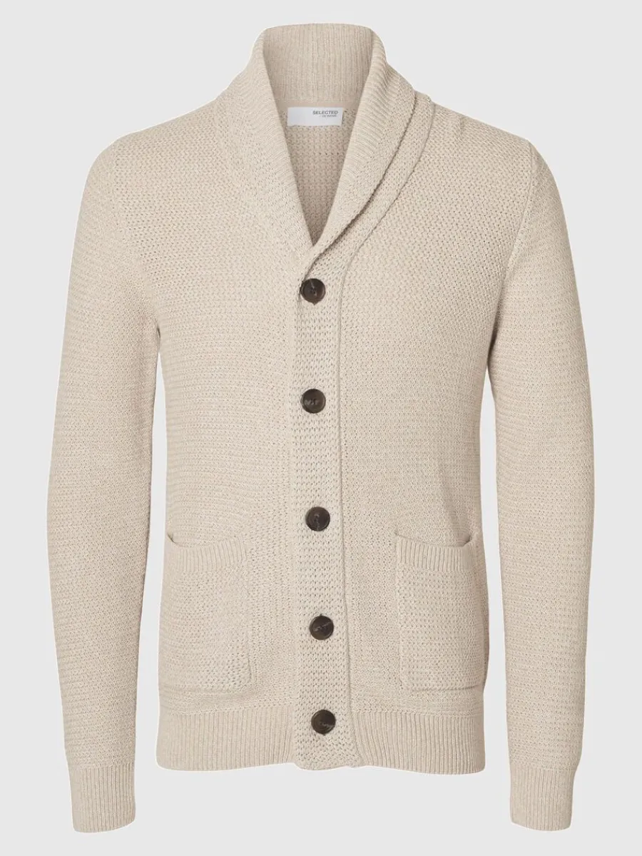 sjalkrage_stickad_kofta_4.webp SELECTED SJALKRAGE STICKAD KOFTA Beige Shop