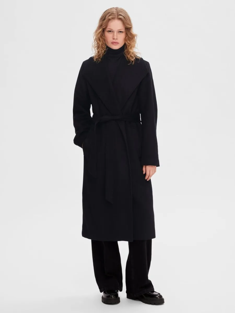 skrpfrsedd_kappa_0.webp SELECTED SKÄRPFÖRSEDD KAPPA Black Outlet