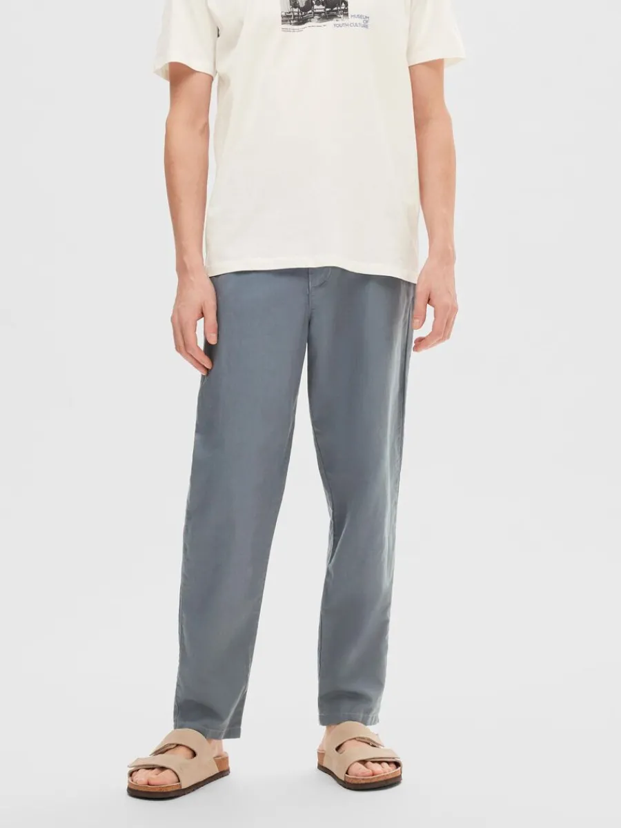 slim_fit_avsmalnande_byx_0-1.webp SELECTED 172 SLIM FIT AVSMALNANDE BYXOR Blue Shop