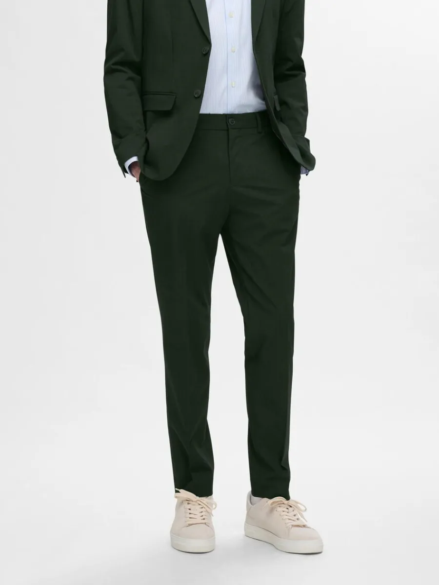 slim_fit_byxor_0.webp SELECTED 175 SLIM FIT BYXOR Green New