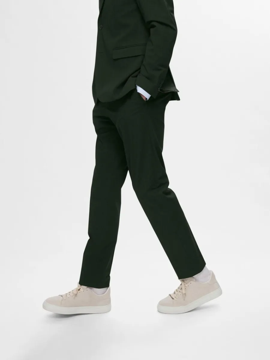 slim_fit_byxor_3.webp SELECTED 175 SLIM FIT BYXOR Green New