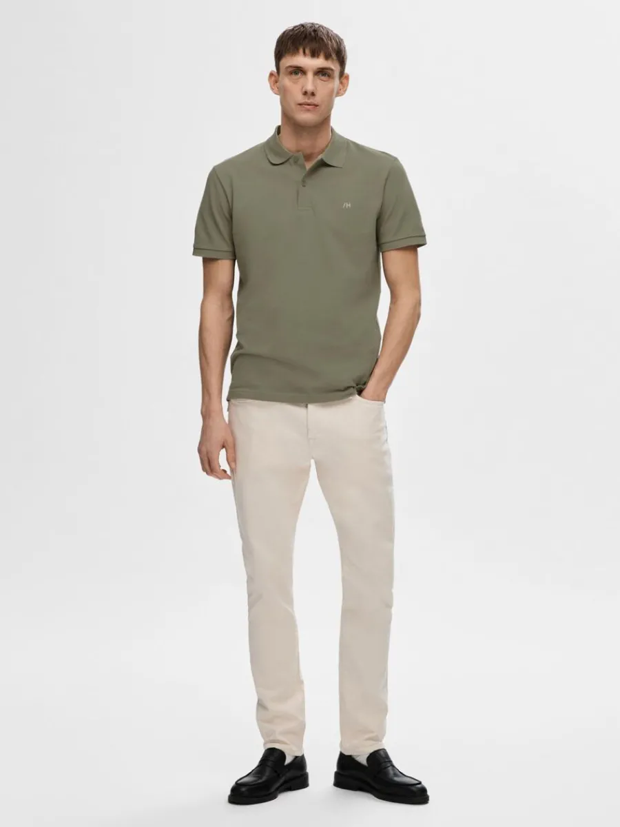 slim_fit_cream_jeans_2.webp SELECTED 175 SLIM FIT CREAM JEANS Beige Shop