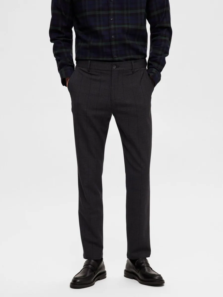 slimfit_byxor_0-8.webp SELECTED 175 SLIM-FIT BYXOR Grey New