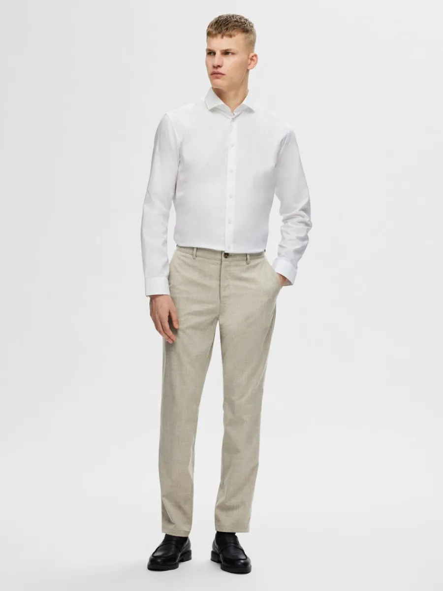slimfit_byxor_2-4.webp SELECTED 175 SLIM-FIT BYXOR Beige Cheap