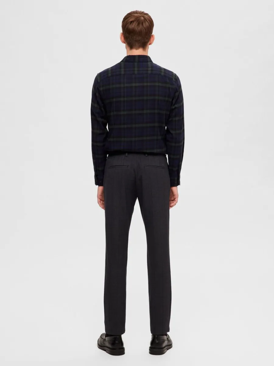 slimfit_byxor_5-8.webp SELECTED 175 SLIM-FIT BYXOR Grey New