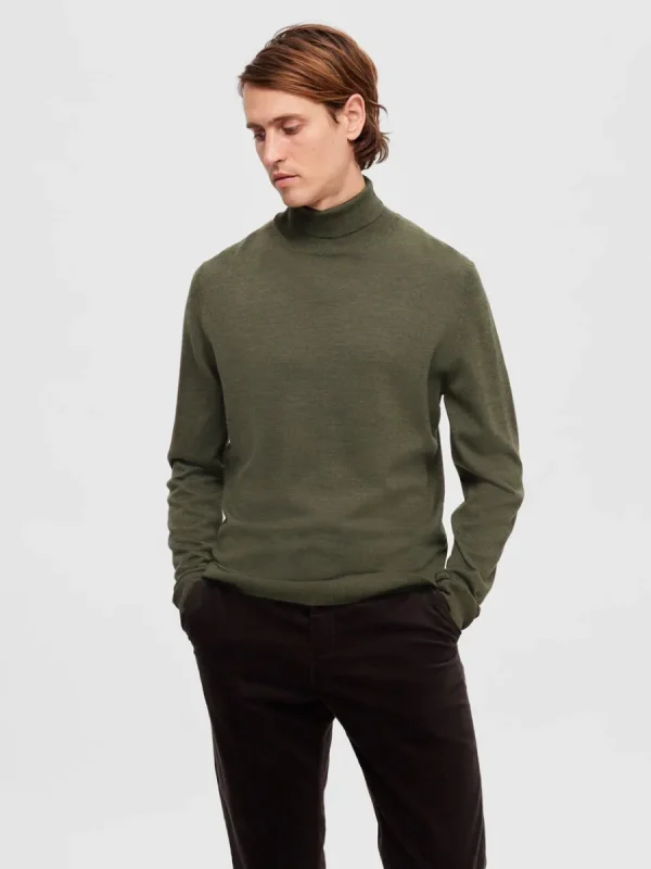 SELECTED SMAL PASSFORM POLOTRÖJA Green Best