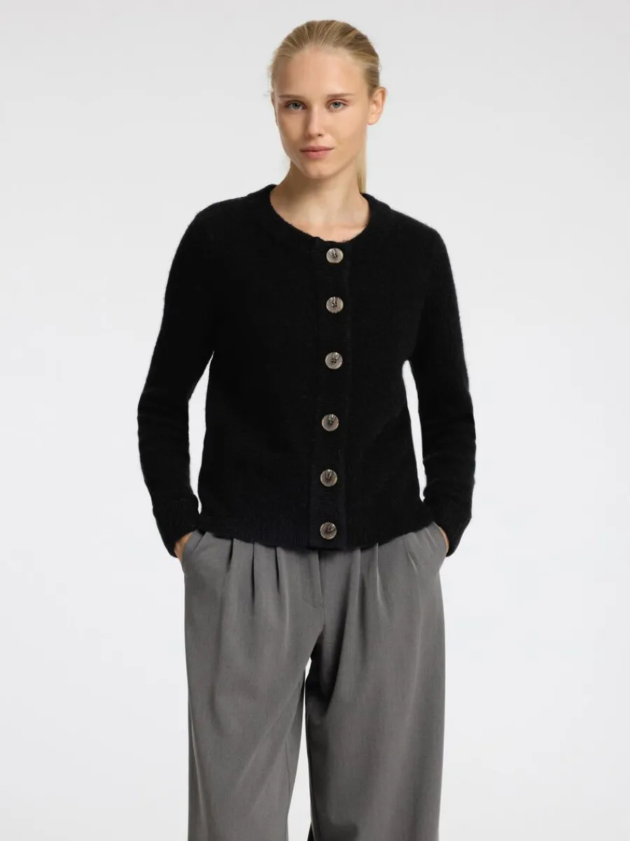 stickad_kofta_0-3.webp SELECTED STICKAD KOFTA Black Clearance