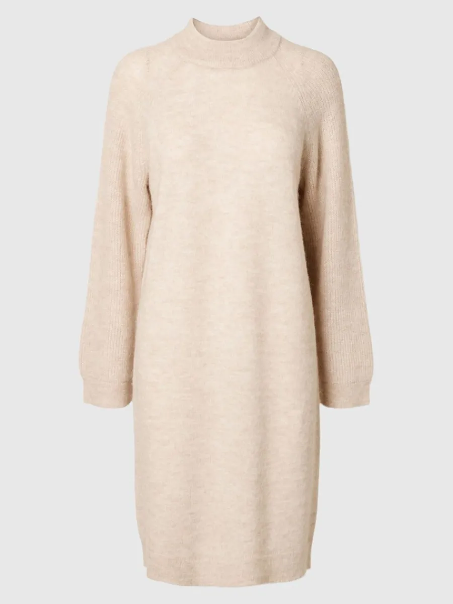stickad_kort_klnning_5-3.webp SELECTED STICKAD KORT KLÄNNING Beige Discount