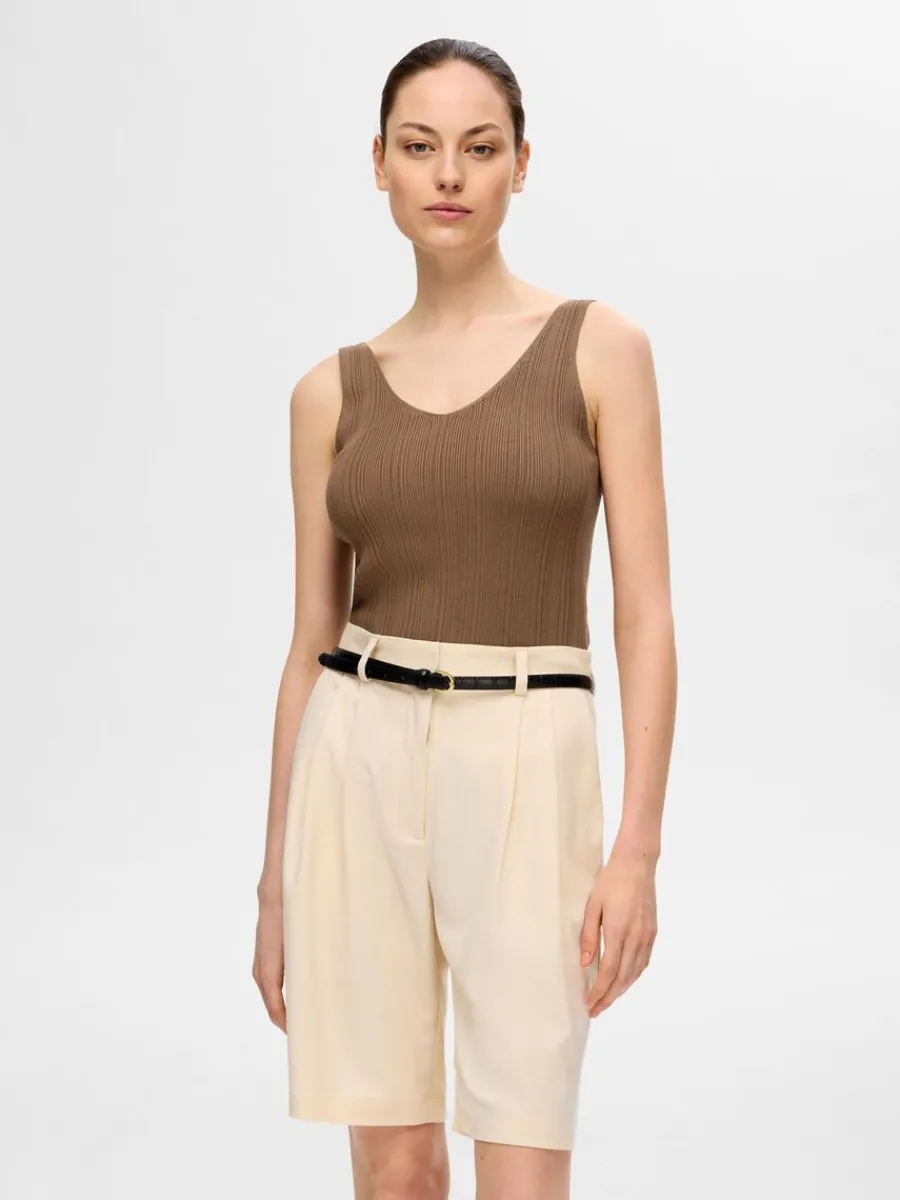 stickad_linne_0-3.webp SELECTED STICKAD LINNE Brown Outlet