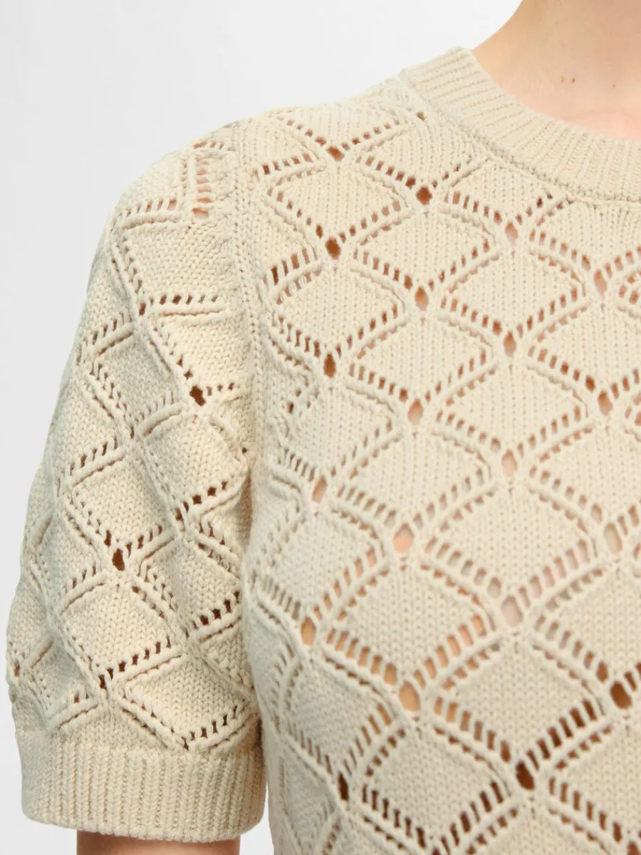 stickad_maxiklnning_3-6.webp SELECTED STICKAD MAXIKLÄNNING Beige Sale