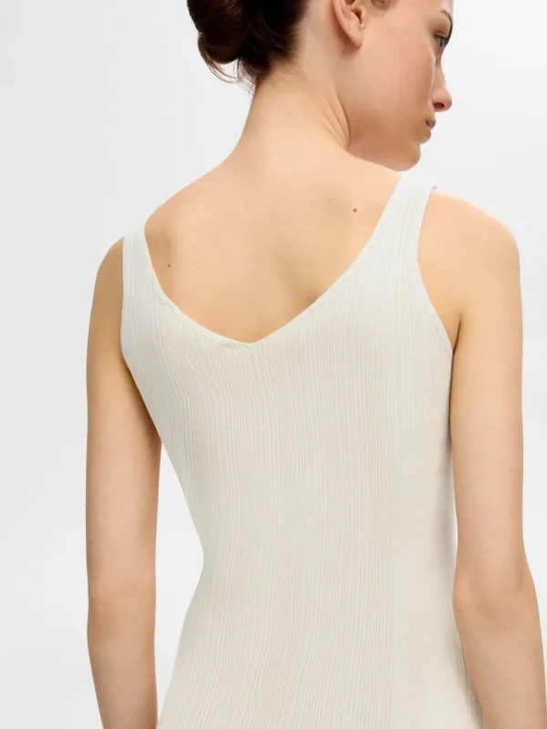 SELECTED STICKAD MIDIKLÄNNING Beige Store
