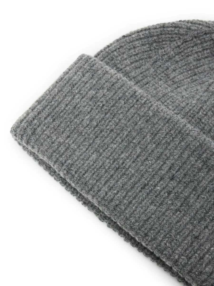 stickad_mssa_1-1.webp SELECTED STICKAD MÖSSA Grey Online