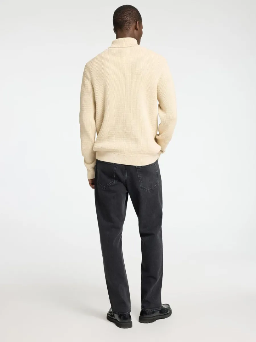 strukturerad_polotrja_5.webp SELECTED STRUKTURERAD POLOTRÖJA Beige Clearance