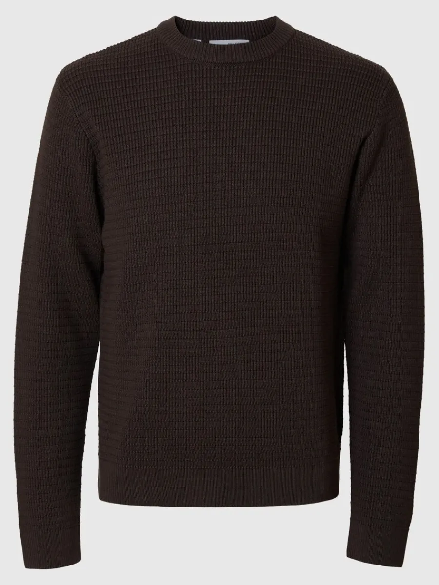 strukturerad_rundringad_t_4.webp SELECTED STRUKTURERAD RUNDRINGAD TRÖJA Brown Discount