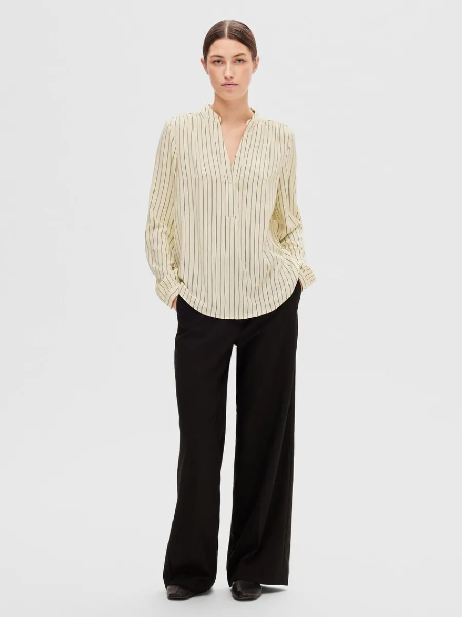 tryck_blus_1.webp SELECTED TRYCK BLUS Beige Flash Sale