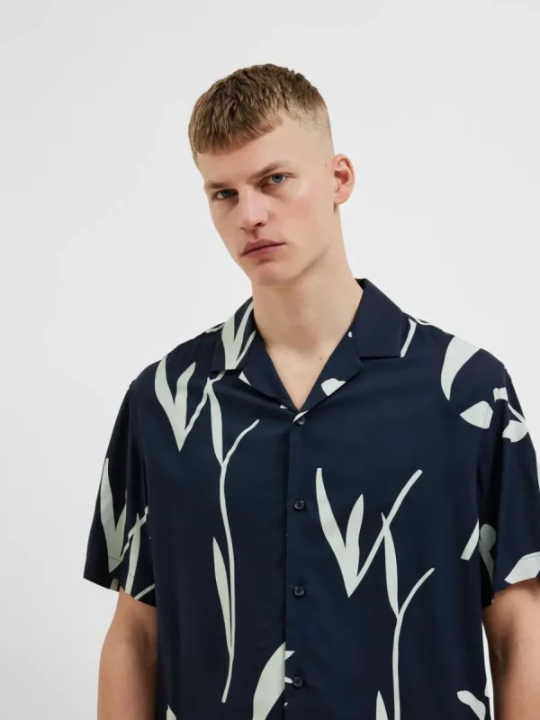 SELECTED TRYCK KORTÄRMAD SKJORTA Blue Fashion
