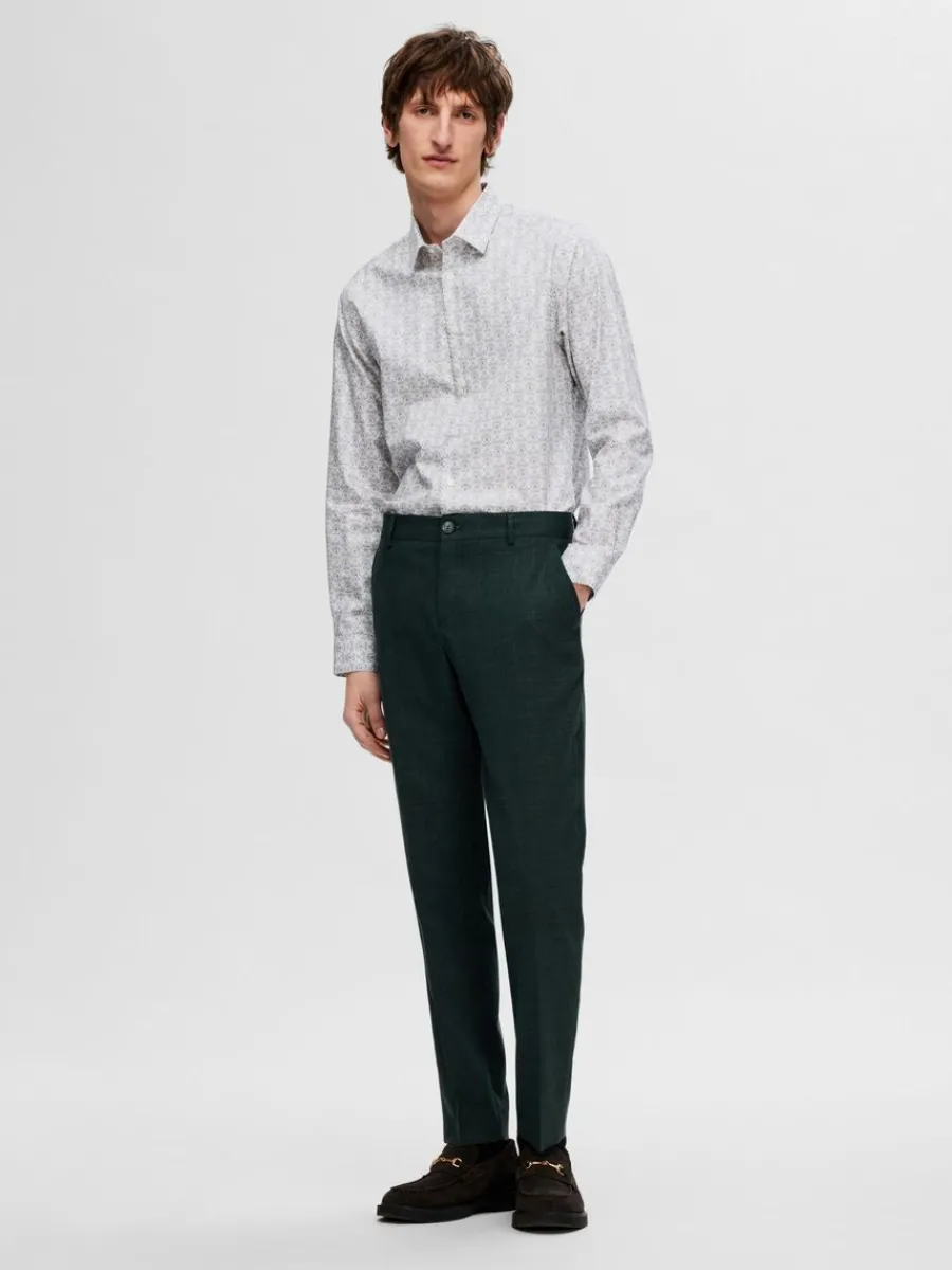 tryckt_slim_fit_skjorta_2.webp SELECTED TRYCKT SLIM FIT SKJORTA Coloured Outlet
