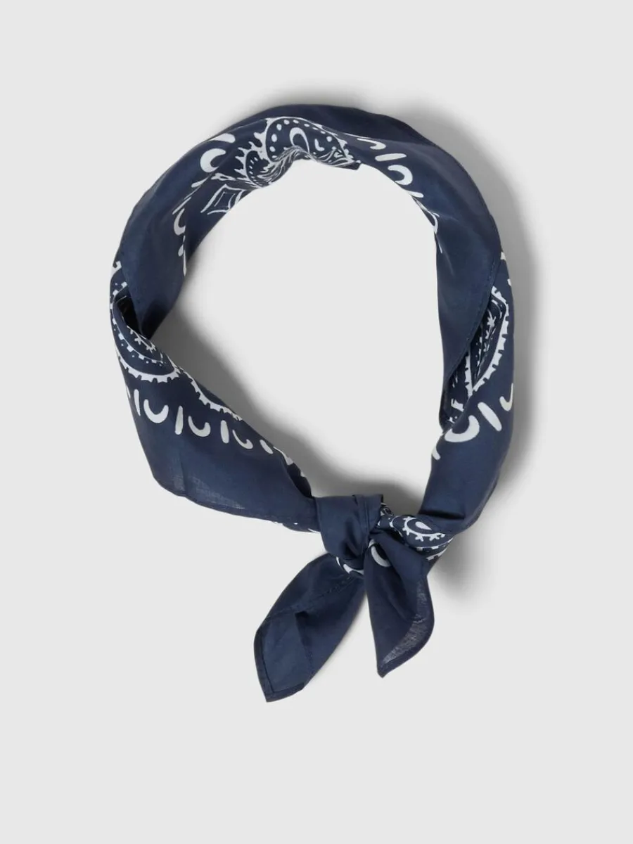tryckta_halsduk_0-4.webp SELECTED TRYCKTA HALSDUK Blue Sale