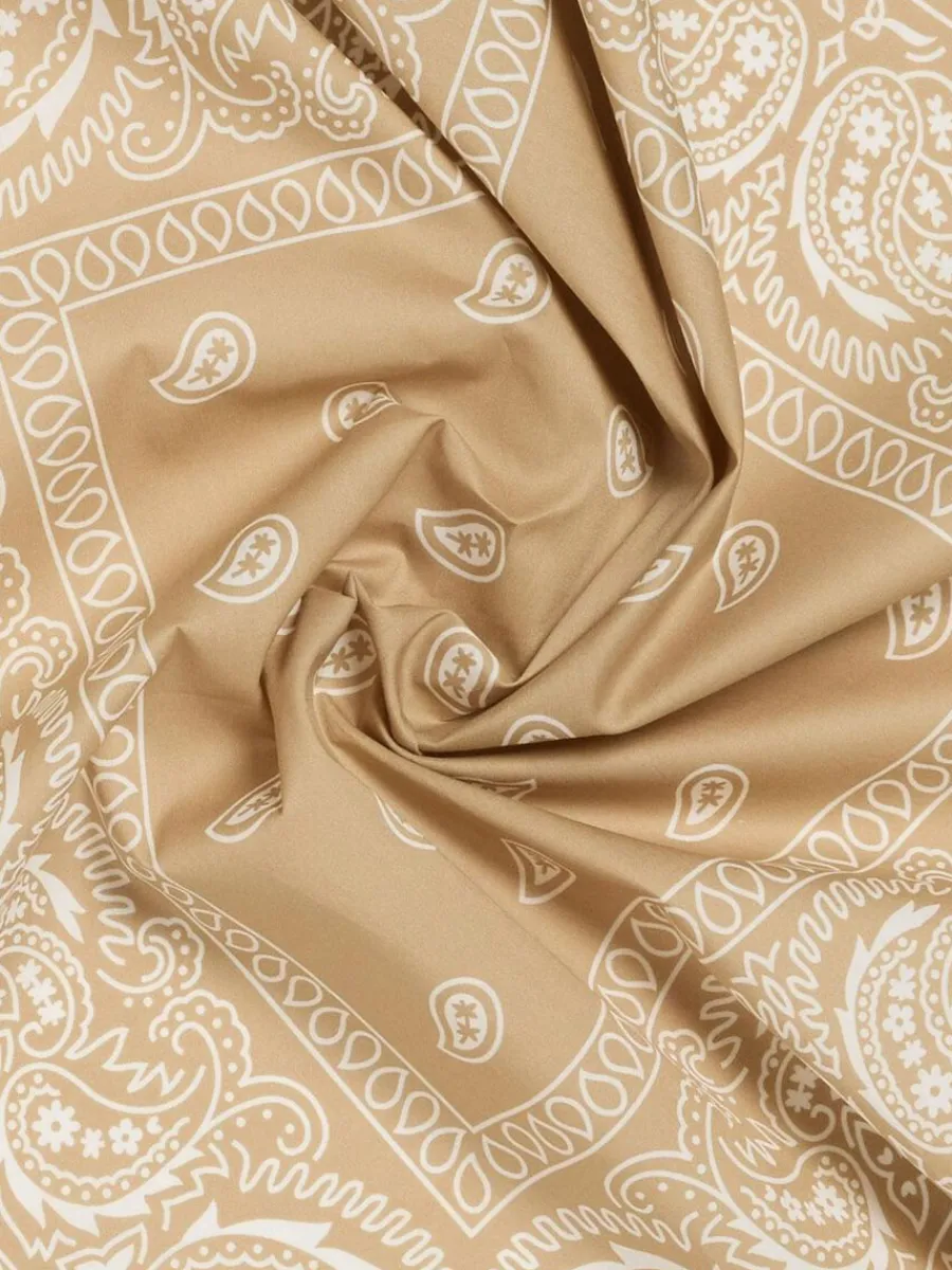 tryckta_halsduk_2-2.webp SELECTED TRYCKTA HALSDUK Beige Flash Sale