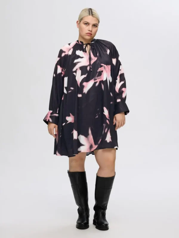 SELECTED TRYCKTA KORT KLÄNNING Pink Best