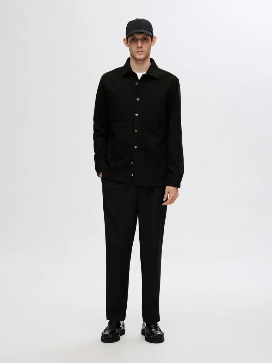 twill_verskjorta_2-2.webp SELECTED TWILL ÖVERSKJORTA Black New