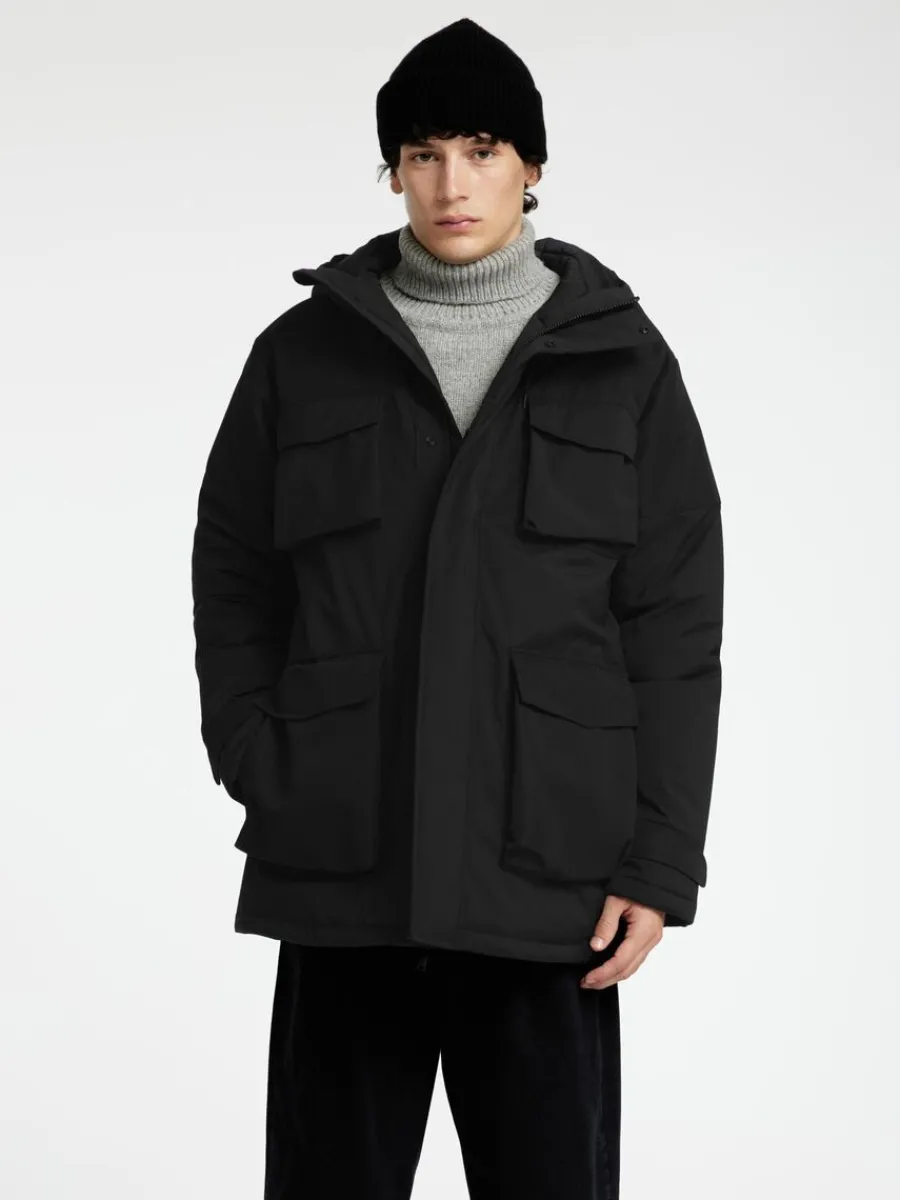 vadderad_parkas_0.webp SELECTED VADDERAD PARKAS Black Clearance