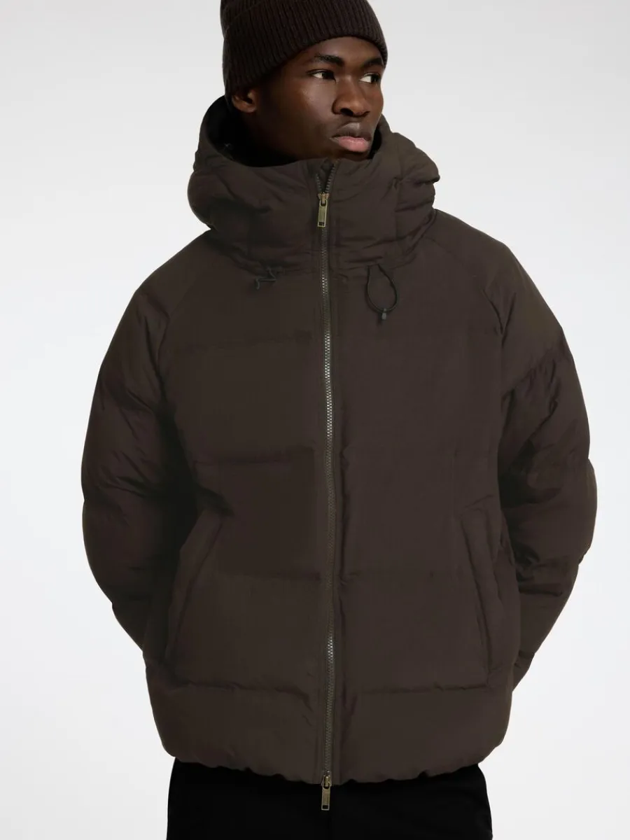 vadderad_pufferjacka_3.webp SELECTED VADDERAD PUFFERJACKA Brown Fashion