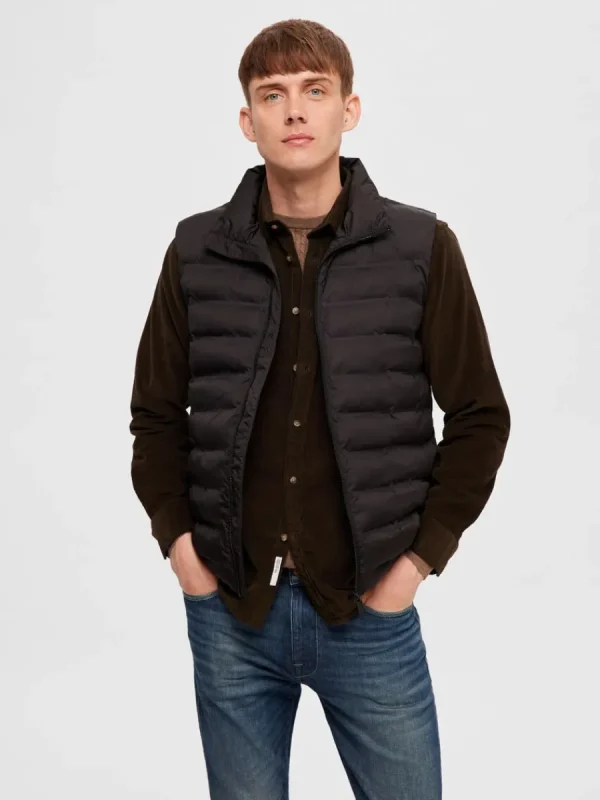 SELECTED VADDERAD QUILTAD VÄST Black Cheap