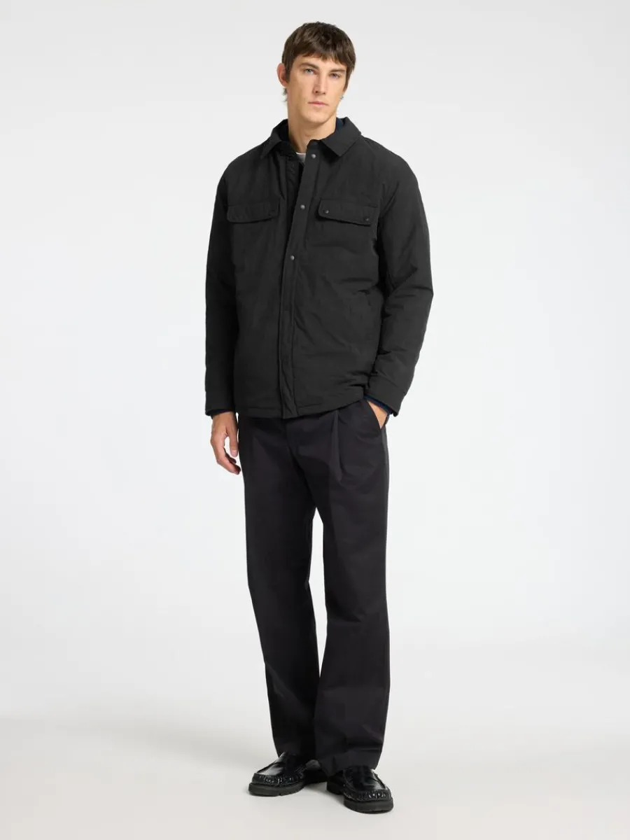 vadderad_shacket_2.webp SELECTED VADDERAD SHACKET Black Outlet