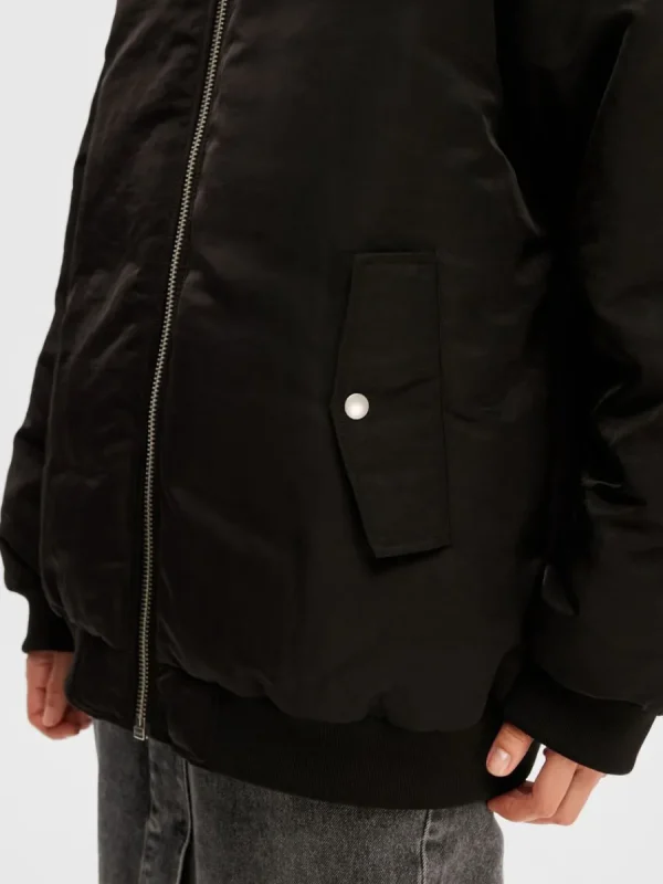 SELECTED ÖVERDIMENSIONERAD RE:DOWN® BOMBERJACKA Black Shop