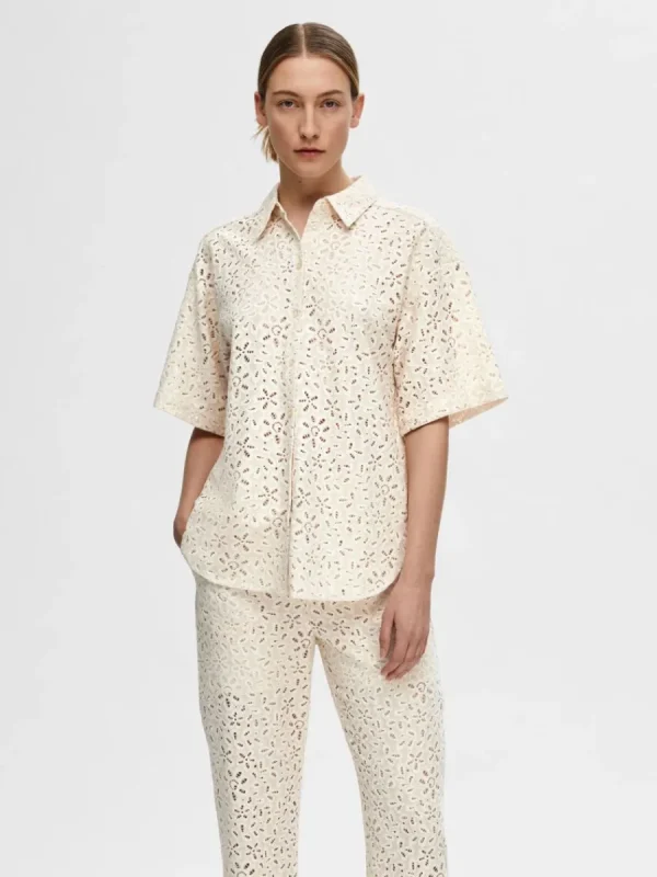 SELECTED ÖVERDIMENSIONERAD SPETS SKJORTA Beige Fashion
