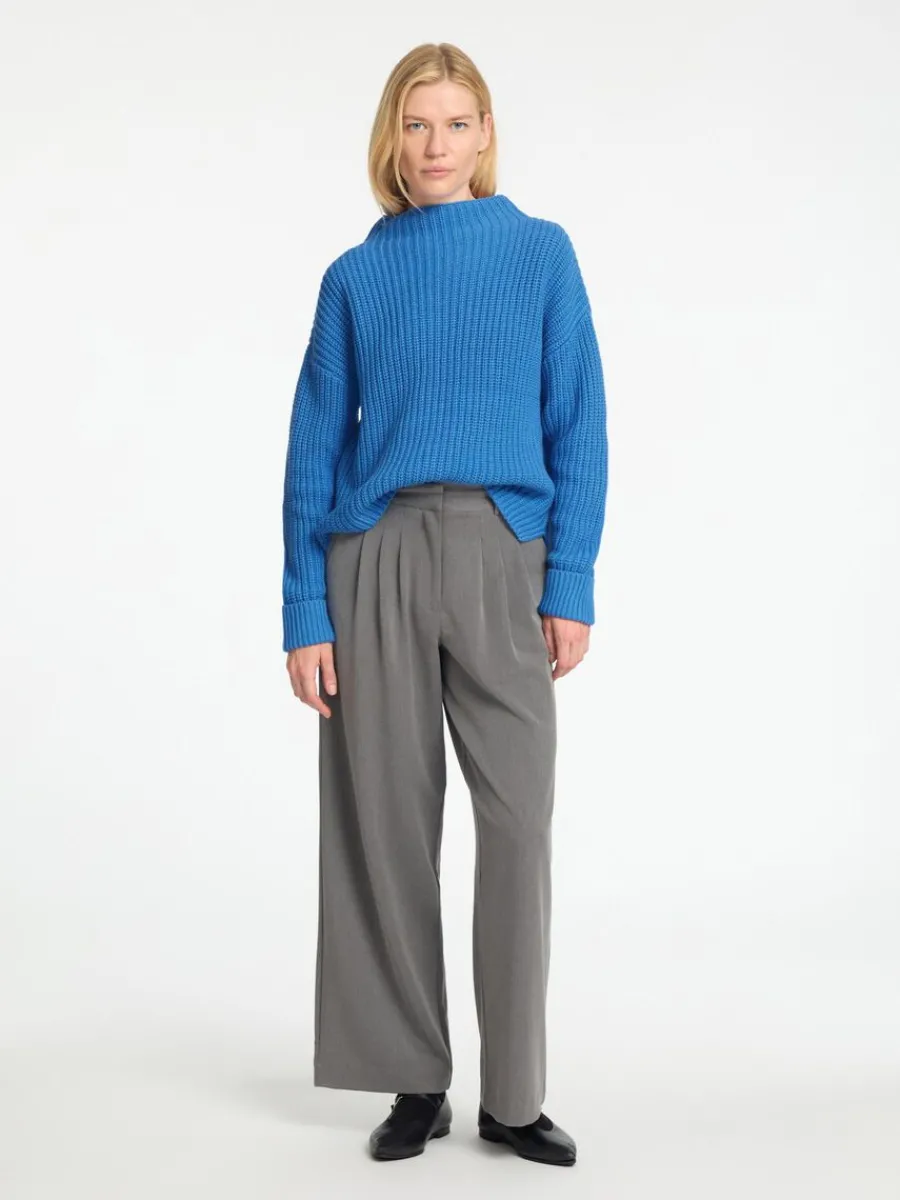 verdimensionerad_trja_1-5.webp SELECTED ÖVERDIMENSIONERAD TRÖJA Blue Best Sale
