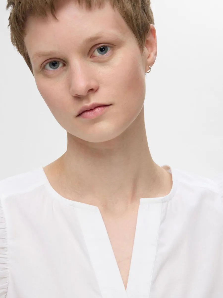 volangprydd_topp_2-1.webp SELECTED VOLANGPRYDD TOPP White Flash Sale